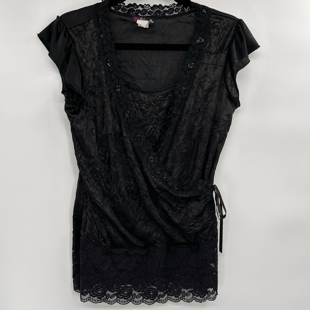 Vintage Volume One Y2K Women Whimsigoth Lace Trim Top Size XL Black Gothic Vamp